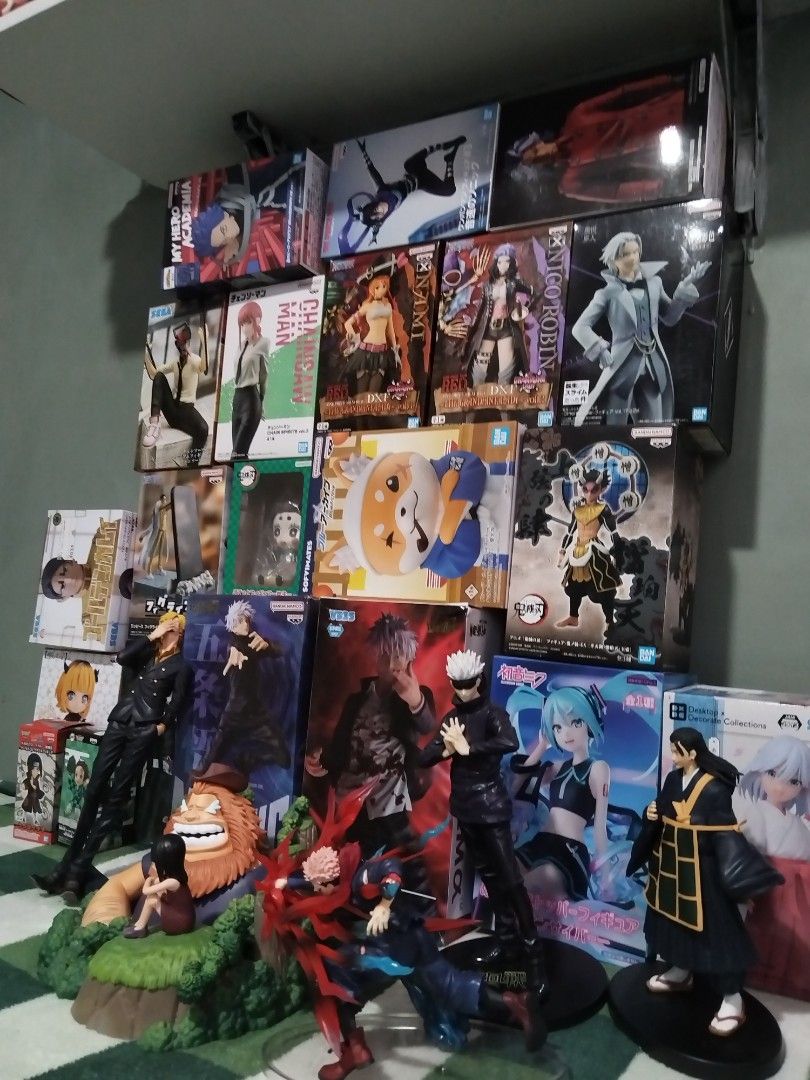 Anime Figure Lot Sale (Category: Action & Battle Toys) located in Taguig. Submitted by sagegreenex (Listing ID 1467567202, Image 2). Description: 8k set but here are the prices individually One Piece Ichiban Kuji Dramatic Memories Revible Moment Saul & Robin figure (Prize C) Price: 1400 Condition: loose One Piece Banpresto Chronicle King of Artist - Sanji Price: 500 Condition: Loose Issues: missing cigarette at hirap tumayo kahit may foot support