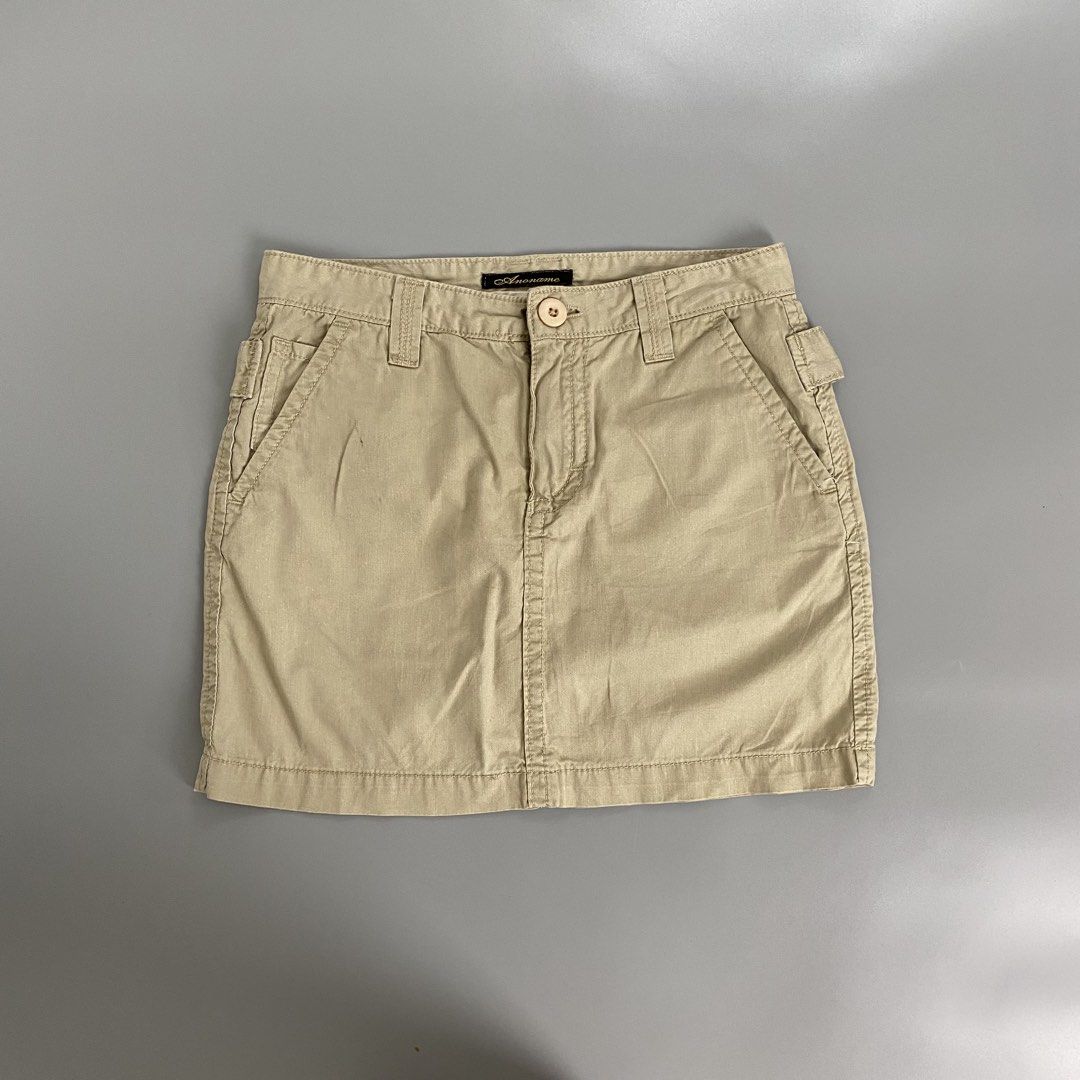 Anoname 🌸 | Beige Multi Pockets Denim Mini Skirt (Category: Skirts) located in Bulacan. Submitted by orc.ph (Listing ID 1467440130, Image 1). Description: Anoname 🌸 | Beige Multi Pockets Denim Mini Skirt Material Used: Cotton - Beige - Belt Loop attached - Multi Pockets - Denim - Zipper and Button Closure - Mini Skirt - Casual - Semi Formal - Not Garterized ‎-Size: M ‎-Waistline: 28" ‎-Length: 15" ‎-Model: ‘’5’0, Waistline 28- Small to Medium F
