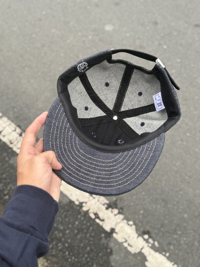 APC x Braindead (Category: Caps & Hats) located in Manila. Submitted by migz.archives (Listing ID 1467602744, Image 3). Description: - In cotton. - Embroidered A.P.C. Brain Dead logo. - Six panels. - Topstitched peak. - Four ventilation eyelets. - Reinforced sweatband..