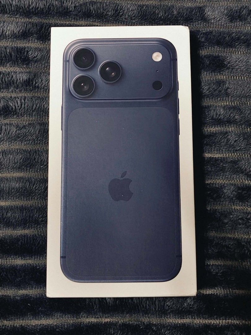 Apple iPhone (Category: iPhone 17 Series) located in Manila. Submitted by ishangdeca33617 (Listing ID 1467528316, Image 3). Description: Brand New - Model: Apple iPhone 17 Promax - Color: Deep Blue - Storage: 256gb - Open line - Inclusions: Original box, charging cable, and SIM ejector pin.