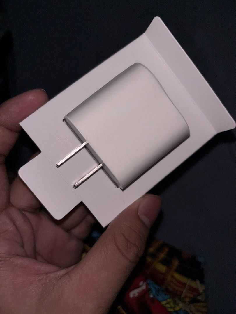 Apple iPhone Charger 20 watts Adapter/Brick USB C (Category: Chargers) located in Pasay City. Submitted by yoshizou (Listing ID 1467569156, Image 2). Description: Apple iPhone Charger 20 watts adapter and Usb c 350 Brandnew For delivery/Pick up/Meetup.