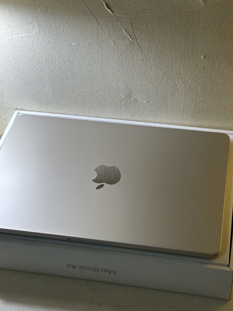 macbook air m5 starlight 15cc (Category: Laptops & Notebooks) located in Caloocan City. Submitted by mofuberry.crate (Listing ID 1467443114, Image 1). Description: rush selling! macbook air m5 512gb 13” starlight .𖥔 ݁ details: - 100% batt health (15 cc) - 8 core gpu - 16gb ram - macOS 27 golden gate (latest software) - no dents & scratches! - no issues, good as brand new - with warranty ‘til 2027 - lady-owned - complete with box & charger - STRI