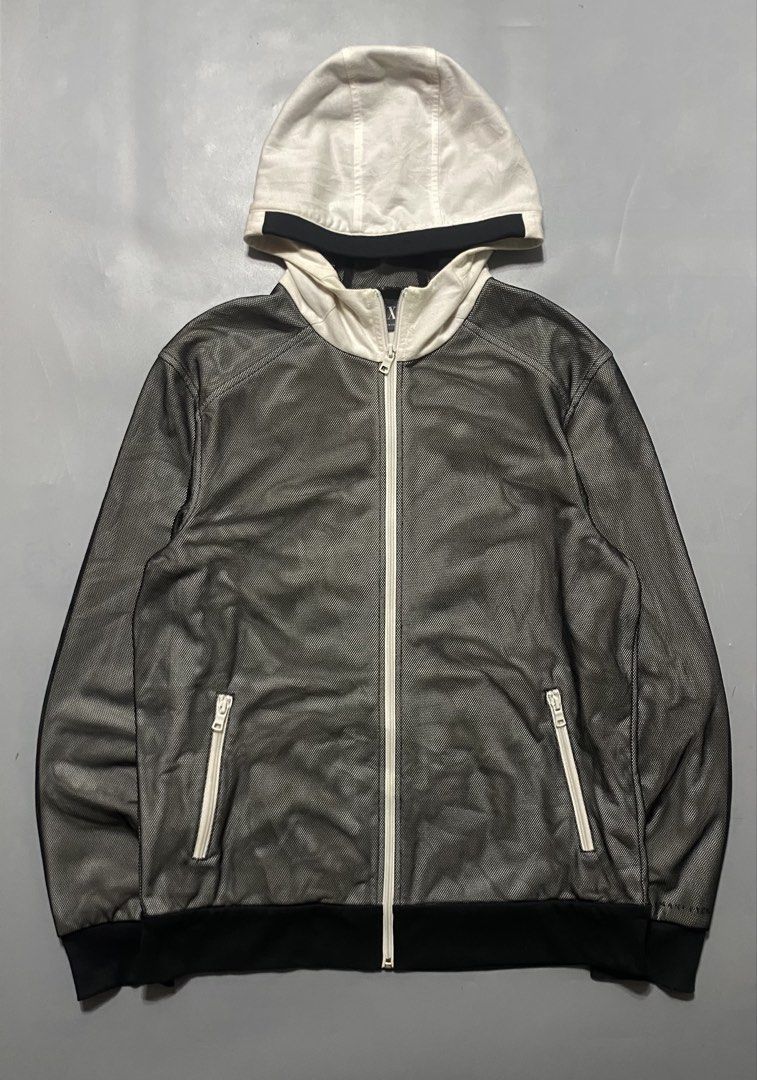 Armani Exchange Mesh Zip-Up Hoodie (Category: Coats, Jackets and Outerwear) located in Manila. Submitted by delunakenn94368 (Listing ID 1467509631, Image 1). Description: - Brand: Armani Exchange - Size: Large (L) - Color: Black mesh body with contrasting white hood and zipper - Pockets: Two secure front zippered pockets - Details: Ribbed black cuffs and hem, AX logo patch on the inside collar tag - Origin: Made in Vietnam - Condition: Excellent,