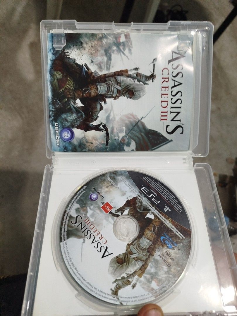 Assassin's Creed III Special Edition PS3 Game (Category: PlayStation) located in Subic. Submitted by regiedaniel01 (Listing ID 1467513404, Image 2). Description: - Platform: PlayStation 3 (PS3) - Edition: Special Edition - Includes: Game disc, original case, and manual - Bonus Content: 'A Dangerous Secret' single-player mission and pirate flintlock musket - Rating: MA 15+ (Strong violence, online play features enabled) - Condition: Complete and w