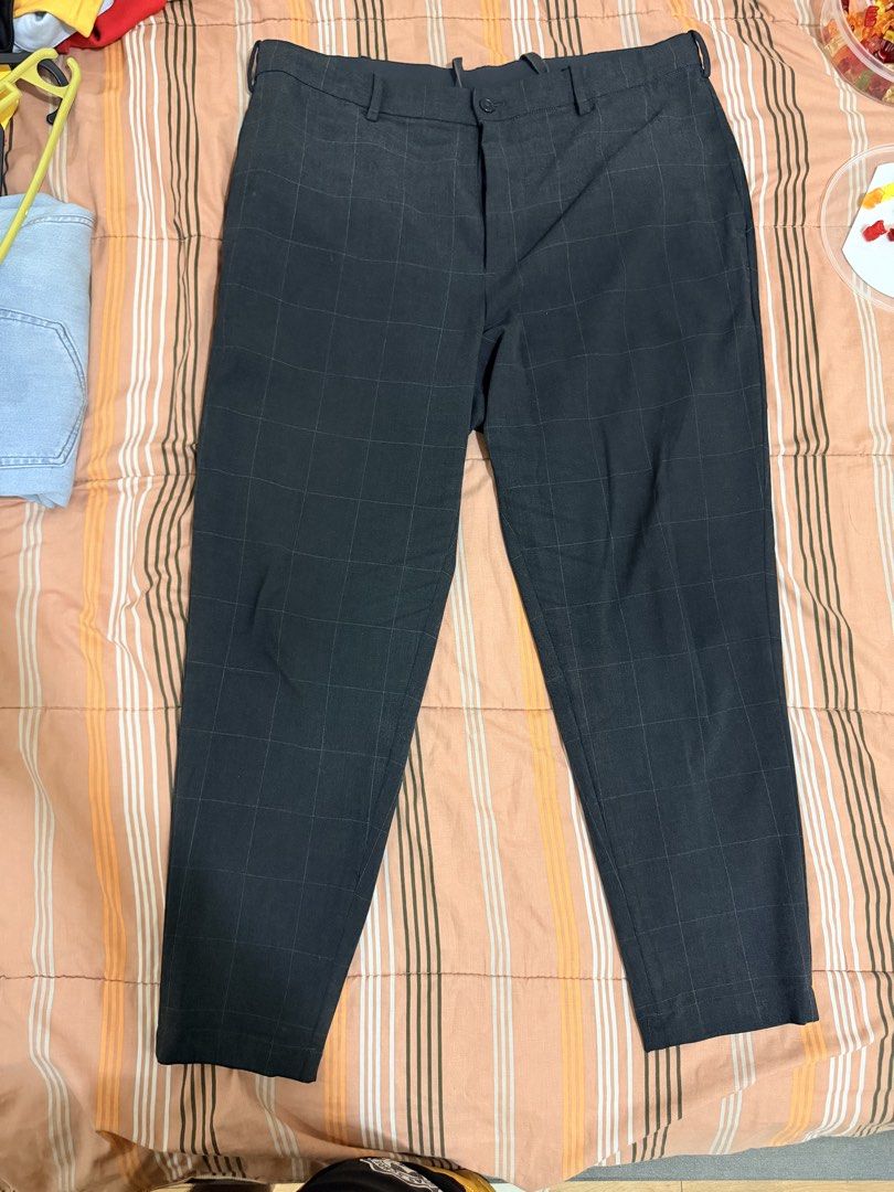 Assorted Men Pants and Swim Shorts Bundle (Category: Shorts) located in Manila. Submitted by aaranaa (Listing ID 1467448715, Image 3). Description: - Wardrobe clear-out bundle - 6x bright swim shorts (yellow, red, blue, pink) - 4x trousers (light wash jeans, dark check pants, grey plaid trousers, solid dark pants) - Condition: Decent shape, ready to wear Prices: Shorts - 100 each Pants - 200-300 each .