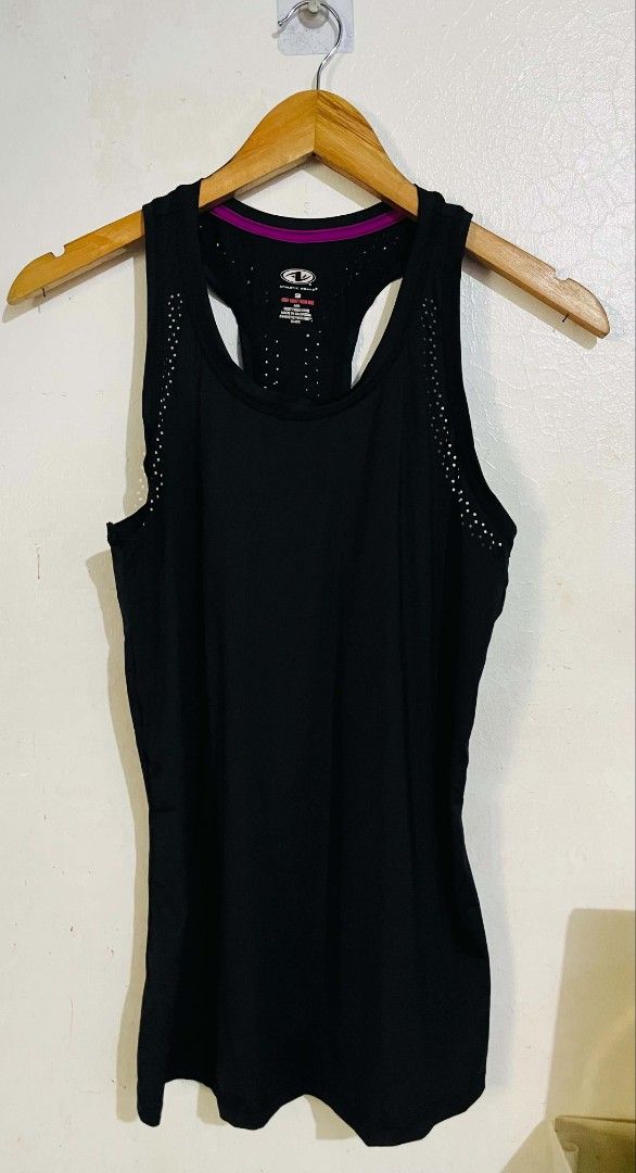 Athletic Works Black Active Tank Top (Category: Activewear) located in San Mateo. Submitted by safeearth21 (Listing ID 1467589047, Image 1). Description: - Brand/Style: Athletic Works active tank top - Color & Size: Black, Size S - Design: Racerback cut with stylish contrast pink inner trim - Ventilation: Laser-cut dot perforations along the sides and back for extra airflow - Origin: Made in Cambodia.