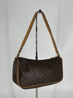 (Category: ) located in . Submitted by nuafreloved (Listing ID 1467512223, Image 1). Description: .