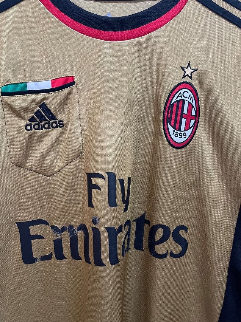 AUTHENTIC ADIDAS AC MILAN 'FLY EMIRATES' JERSEY SHIRT (Category: Tshirts & Polo Shirts ) located in Manila. Submitted by ako.si.lemmor (Listing ID 1467415366, Image 3). Description: This item is authentic but thrifted, manage your expectation. Dimes: 20X27.5 (L) Condition: 8.5/10 Issue: Cut wash tag and code, print fade on some letters Ship at your own cost or pickup Mandaluyong..