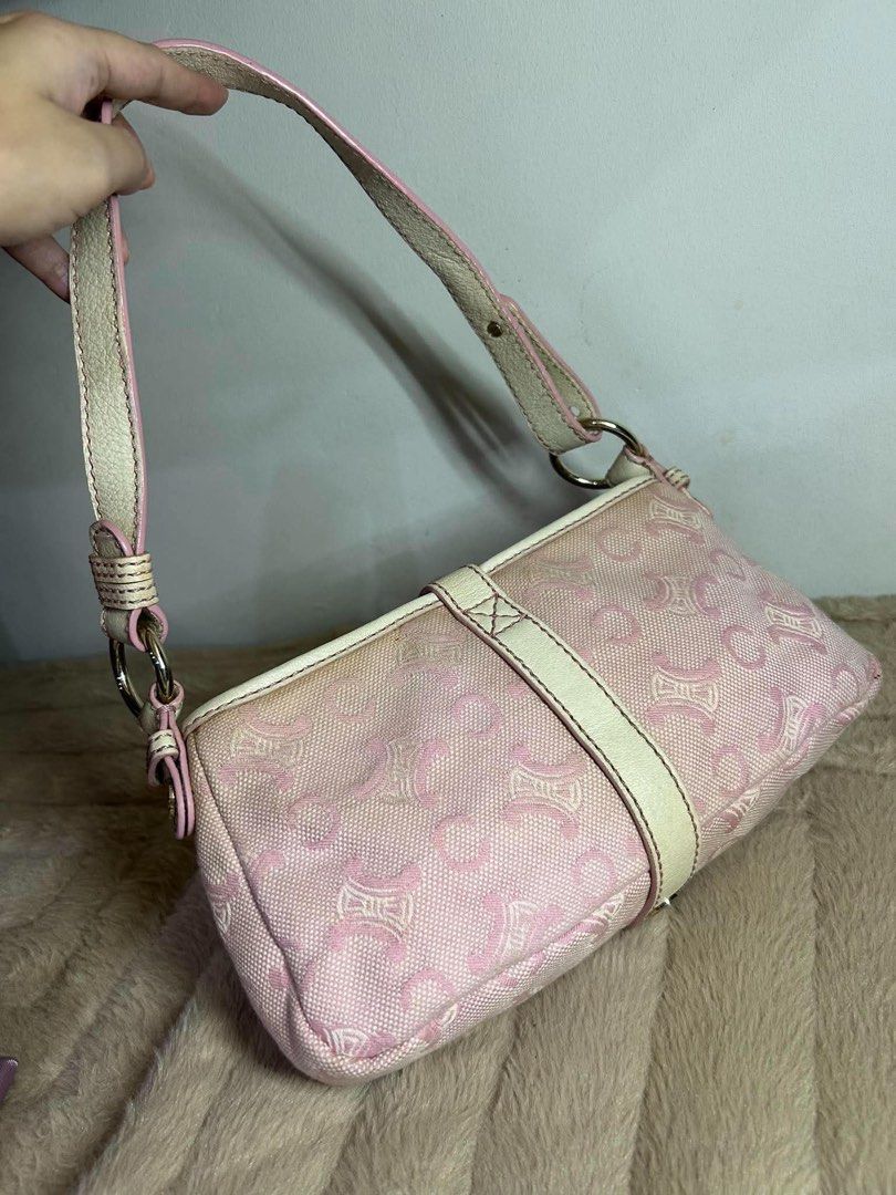 Authentic Celine vintage triomphe Ava bag (Category: Luxury Bags & Wallets) located in Quezon City. Submitted by jhaediah (Listing ID 1467513921, Image 2). Description: Authentic Expect normal signs of used No inclusion.