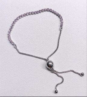 (Category: ) located in . Submitted by daintyjewels (Listing ID 1467595267, Image 1). Description: .
