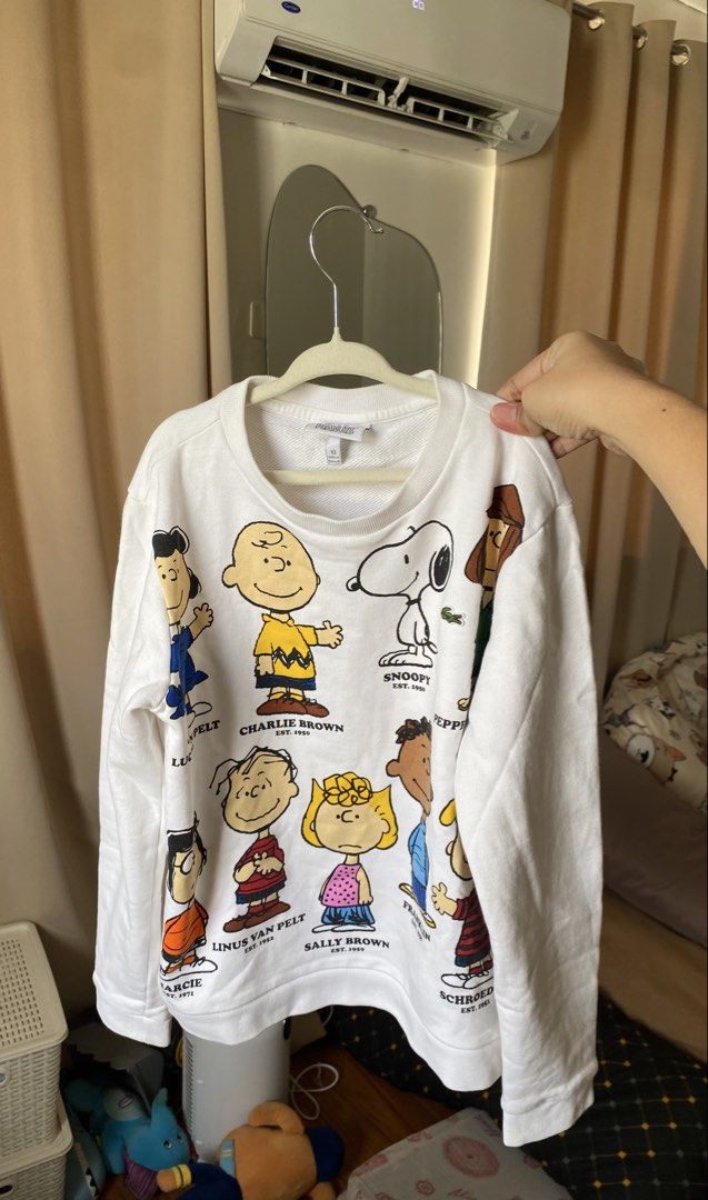 Authentic Peanuts x Lacoste kids sweetshirt 10A (Category: Babies & Kids Fashion) located in Cavite. Submitted by lz.closet (Listing ID 1467439240, Image 1). Description: Authentic Peanuts x Lacoste kids sweetshirt Size 10 Fit 5-6 years old Likenew condition ni flaws.