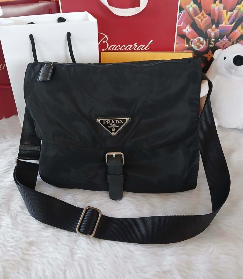 Authentic Prada messenger Bag (Category: Luxury Bags & Wallets) located in Quezon City. Submitted by jhaediah (Listing ID 1467515036, Image 1). Description: Good condition Authentic No inclusion.