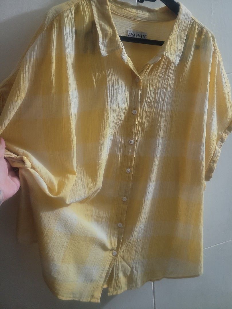 Ava &Viv Top (Category: Blouses) located in Los Banos. Submitted by lopecruz (Listing ID 1467485748, Image 2). Description: oversized style-top armpit : 28" length : 28" like new, no flaws L to XL.