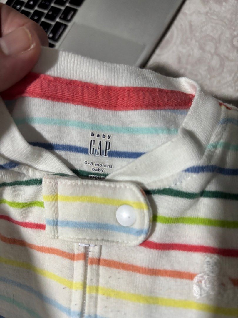 Baby Gap & H&M Baby Rompers Bundle (Category: Babies & Kids Fashion) located in Pasig City. Submitted by 7preloved (Listing ID 1467541785, Image 2). Description: Baby Gap rainbow striped footed sleeper, size 0-3 months.