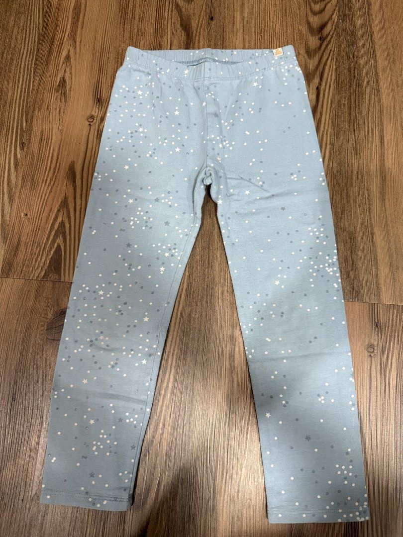 Baby Gap Light Blue Star Leggings (Category: Babies & Kids Fashion) located in Quezon City. Submitted by declutterinclutter (Listing ID 1467406799, Image 1). Description: Size 5T.