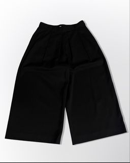(Category: ) located in . Submitted by mcmoofin_thrift (Listing ID 1467479888, Image 1). Description: .