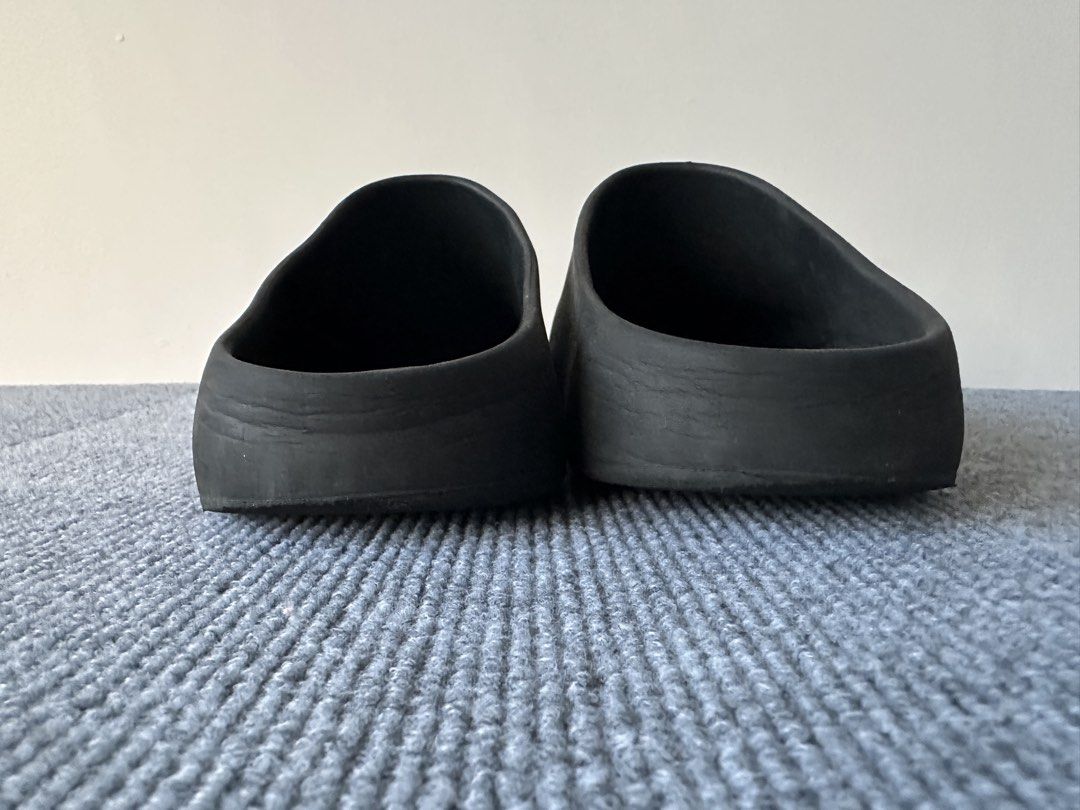 Balenciaga Mold Clog Slides Black (Category: Slippers & Slides) located in Manila. Submitted by royal_vintage_thriftshop (Listing ID 1467461954, Image 3). Description: LAST PRICE 750 & free shipping No authentic Balenciaga slippers Size 42 No issue No box.