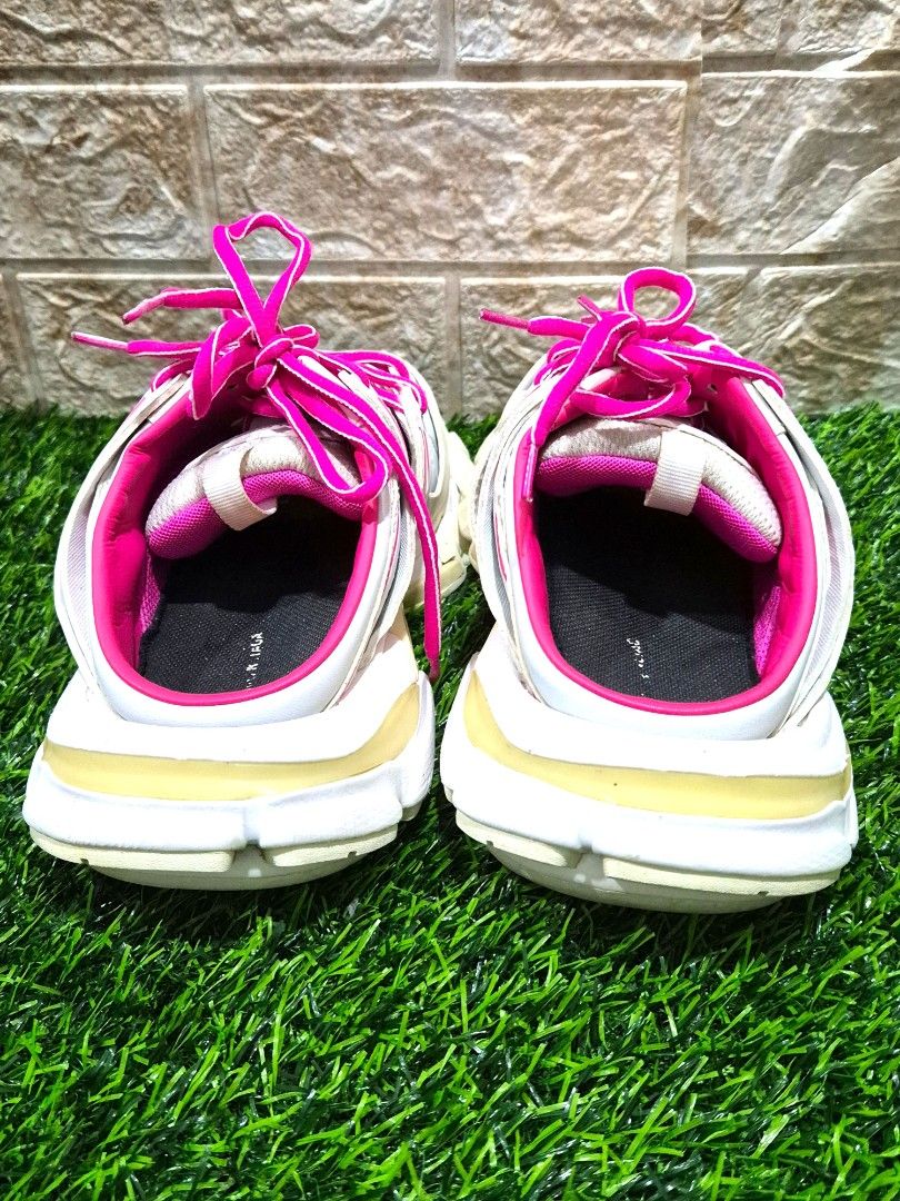 Balenciaga PinkTrack mules Size:EU37 (Category: Slippers and slides) located in Antipolo. Submitted by saribymonica (Listing ID 1467432151, Image 2). Description: ✨ Beautiful Piece, Affordable Price ✨ Beautiful piece with excellent condition and premium quality, offered at an affordable price. 💖 Priced accordingly 💖 Sold on an AS-IS basis 💖 Authenticity not guaranteed. Please review all photos and item details carefully before purchasing. Than