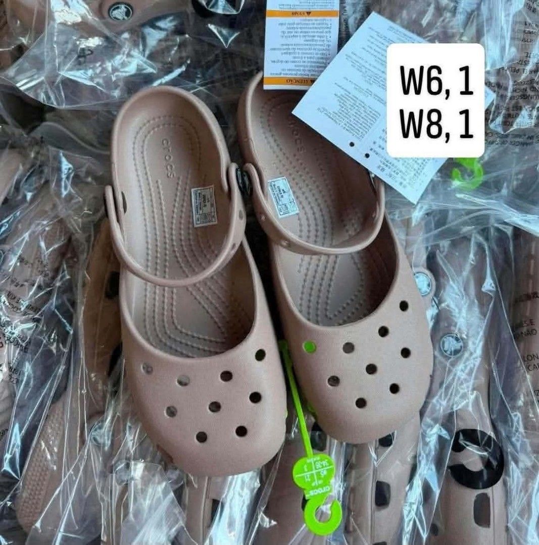 Ballerina Crocs (Category: Flats & Sandals) located in Lucena. Submitted by silvershark.1fa28c (Listing ID 1467478384, Image 1). Description: With free jibbitz With ecobag.