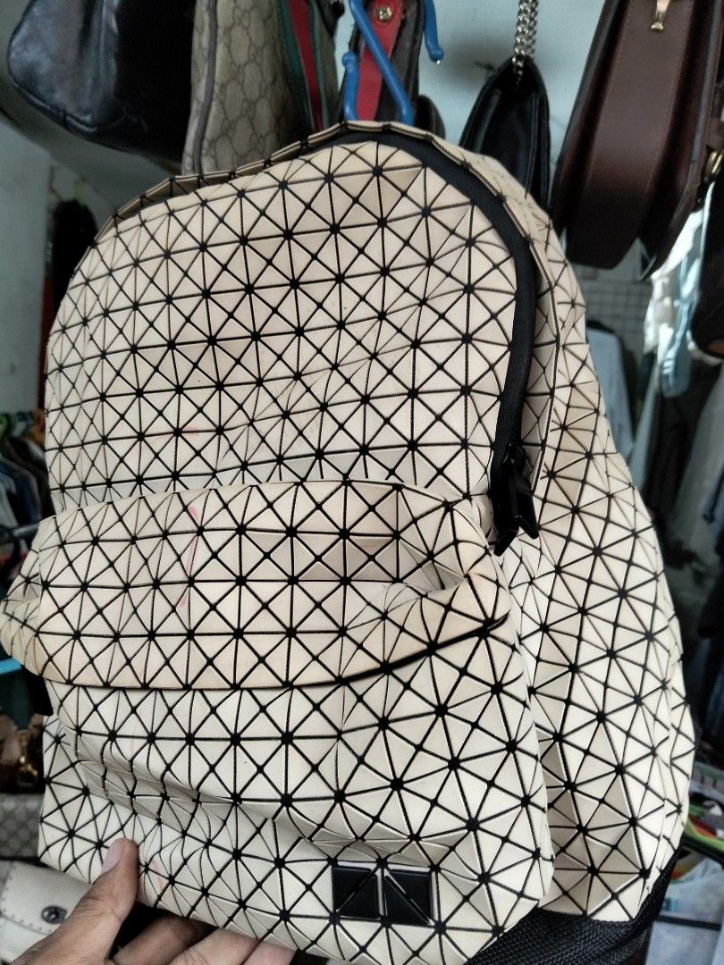 Baobao Issey Miyake backpack (Category: Backpacks) located in Nabua. Submitted by tendollardeals (Listing ID 1467452640, Image 2). Description: excellent condition need wash.