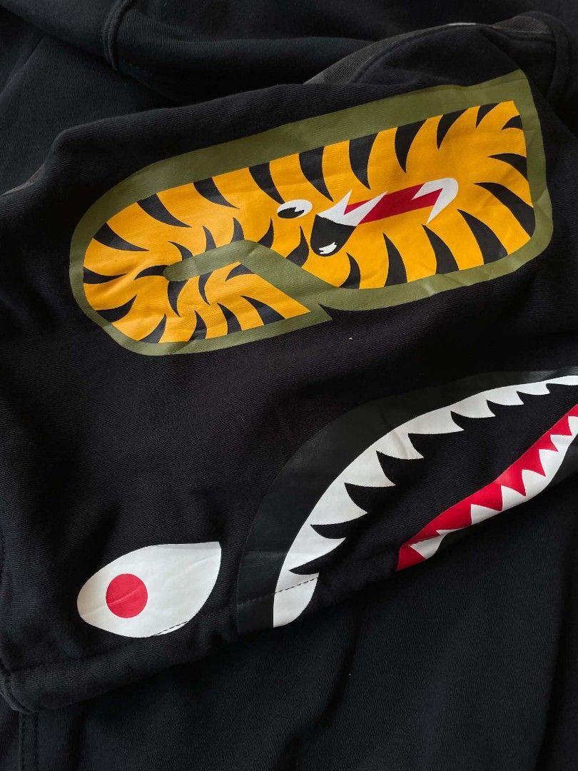 Bape Shark Jacket (Category: Coats, Jackets and Outerwear) located in Cabanatuan. Submitted by rmgalleria (Listing ID 1467405990, Image 3). Description: Bape Shark Jacket Good as new No issue Size: L-XL Dimes: 22x28 850📌.