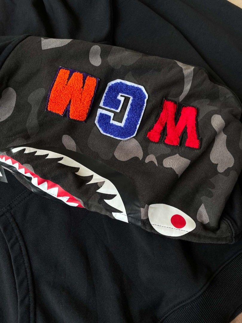 Bape Shark Jacket (Category: Coats, Jackets and Outerwear) located in Cabanatuan. Submitted by rmgalleria (Listing ID 1467405990, Image 2). Description: Bape Shark Jacket Good as new No issue Size: L-XL Dimes: 22x28 850📌.