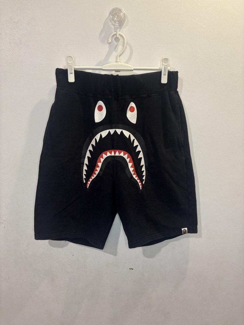 Bape shark short Legit (Category: Shorts) located in Makati City. Submitted by sweetfitforyouph1200 (Listing ID 1467499712, Image 1). Description: Bape legit short Bape shark Size xl.