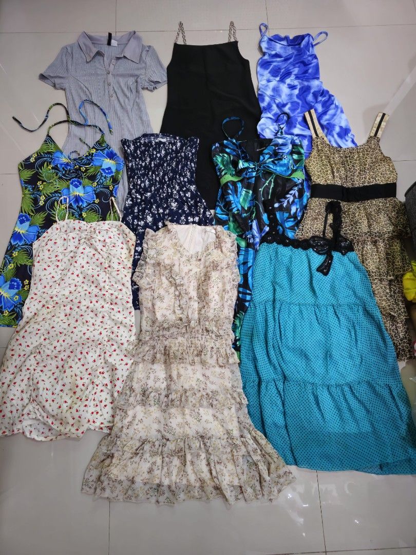 BATCH 2 BUNDLE (Dresses) (Category: Dresses) located in Manila. Submitted by vintage_revo.ph (Listing ID 1467451747, Image 1). Description: ✨️BATCH 2 ✨️ (Dresses) Looking for sulit finds without spending too much? This is your sign to shop! 🛍️💗 💖 BUNDLE DEALS ARE AVAILABLE! 📦 Buy more, save more! 🚚 Possible FREE SHIPPING or EXTRA DISCOUNT for bundle orders!.