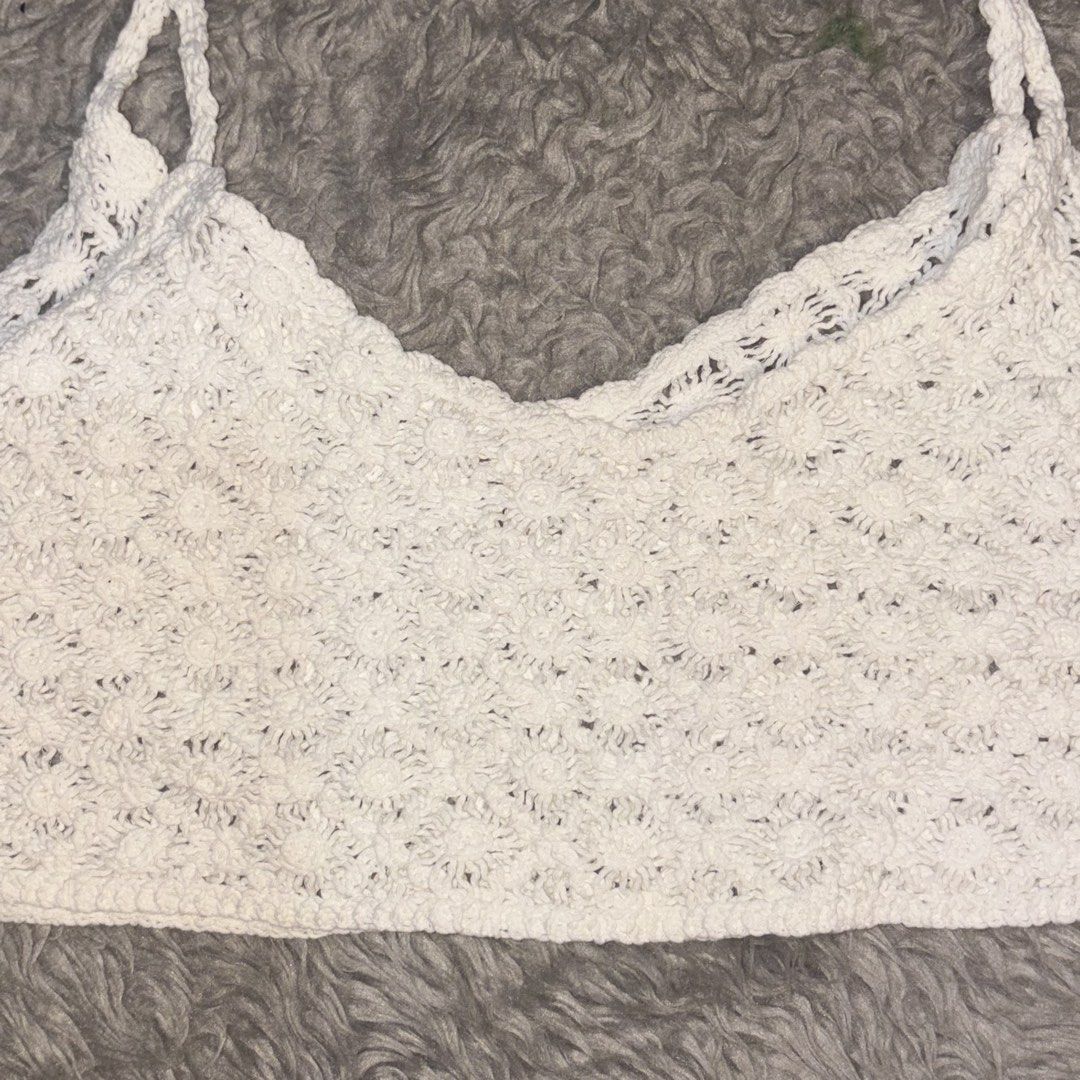 Beach top (Category: Others Tops) located in Mandaluyong City. Submitted by cinnamonstreet.ph (Listing ID 1467398561, Image 2). Description: Best fit med to L Please check photos for reference Note: No when worn, too big for me Location: Mandaluyong MOP: Maya Delivery: Grab or Lalamove #Bershka #Zara #Mango #HM #Pullandbear.