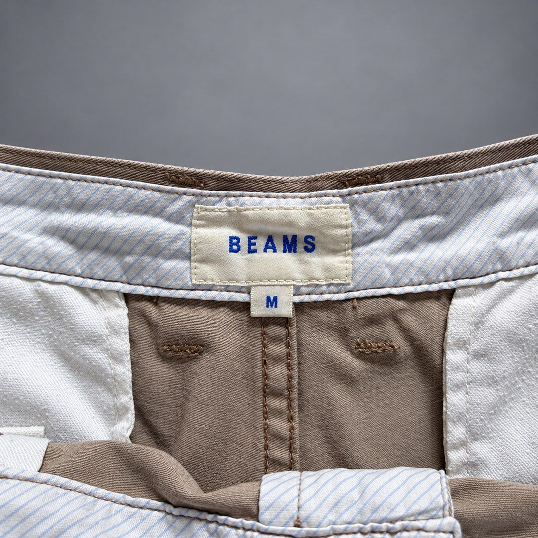 BEAMS CHINO SHORTS (Category: Shorts) located in Taguig. Submitted by clarrk95 (Listing ID 1467459107, Image 3). Description: Beams Chino Shorts Size: Medium (tag) Waist: 31inches Length: 19.5inches Leg Opening: 9inches PRICE: ₱600 ONLY! ✅ very good condition ✅ add shipping fee ✅ ignoring LP inquiry Shipping: Lalamove | J&T | LBC Location: Taguig📍 Payment: Gcash | Bank | Cash FB: THRFT IG: thrft_25 DM for more detailed pics.📩.