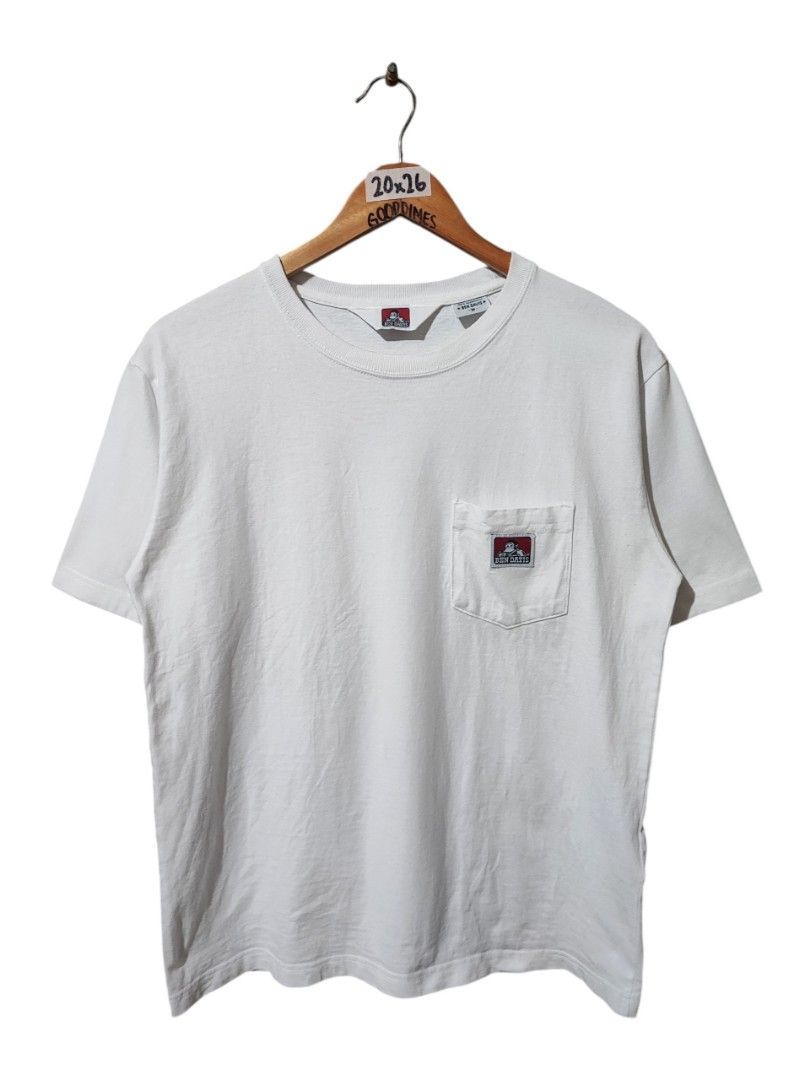 BEN DAVIS WHITE POCKET TEE (Category: Tshirts & Polo Shirts ) located in Iloilo. Submitted by gooddimes (Listing ID 1467548459, Image 1). Description: Ben Davis White Pocket Tee Authentic Size on tag: Medium Dimes: 20Wx26L Issue/s: None Color rate: 9.8/10 Excellent condition ₱850 Reminders: - All items are thrifted, please manage your expectations - Color may vary due to lighting - Please wash before using the item - Due to different personal mea