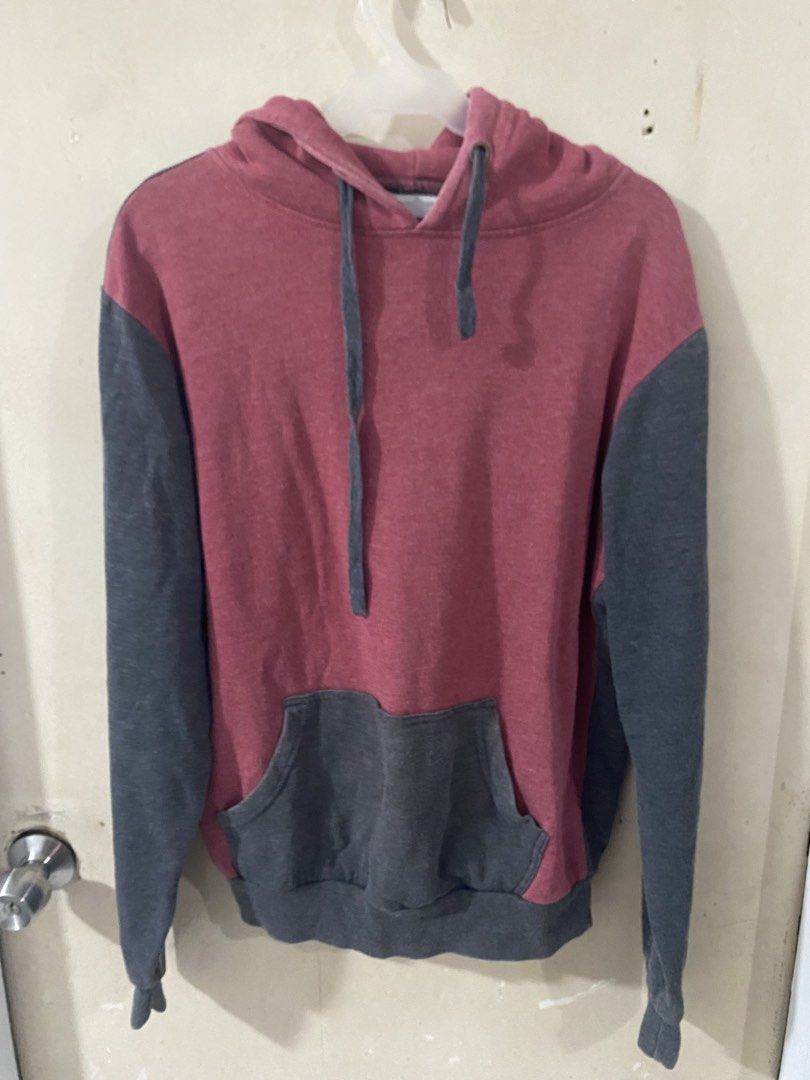 Bench Two-tone Hoodie Maroon and Grey (Category: Coats, Jackets and Outerwear) located in Imus. Submitted by just.randoms (Listing ID 1467557699, Image 1). Description: - Stylish maroon and dark grey colourblock design - Soft and comfortable cotton blend material - Practical front kangaroo pocket - Adjustable grey drawstrings on the hood - Ribbed cuffs and hem to maintain shape - Great casual layer for cool weather.