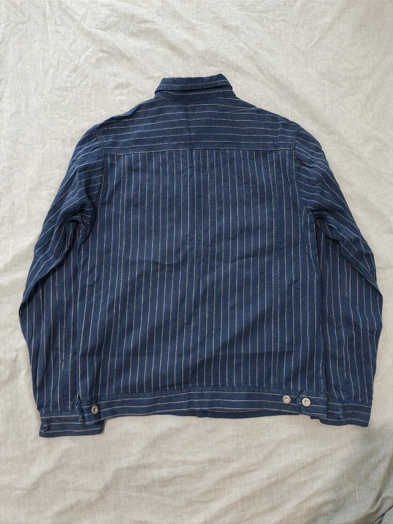 Big bill railroad stripe trucker jacket (Category: Coats, Jackets and Outerwear) located in Baguio. Submitted by used_clothing2600 (Listing ID 1467371406, Image 2). Description: Big bill railroad stripe trucker jacket verygood condition issue check po sa last pic ty size xl on tag pit to pit 21.5 length 28.5 shoulders 19 sleeve length 27 P 880.