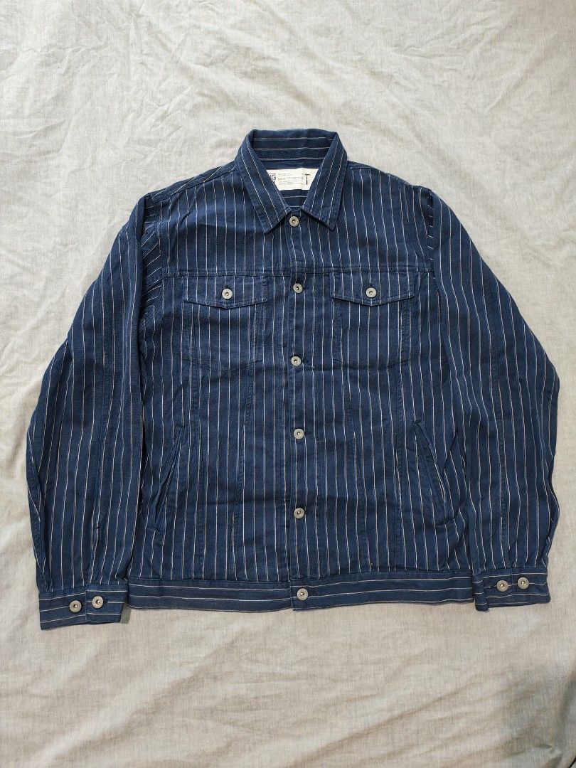 Big bill railroad stripe trucker jacket (Category: Coats, Jackets and Outerwear) located in Baguio. Submitted by used_clothing2600 (Listing ID 1467371406, Image 1). Description: Big bill railroad stripe trucker jacket verygood condition issue check po sa last pic ty size xl on tag pit to pit 21.5 length 28.5 shoulders 19 sleeve length 27 P 880.