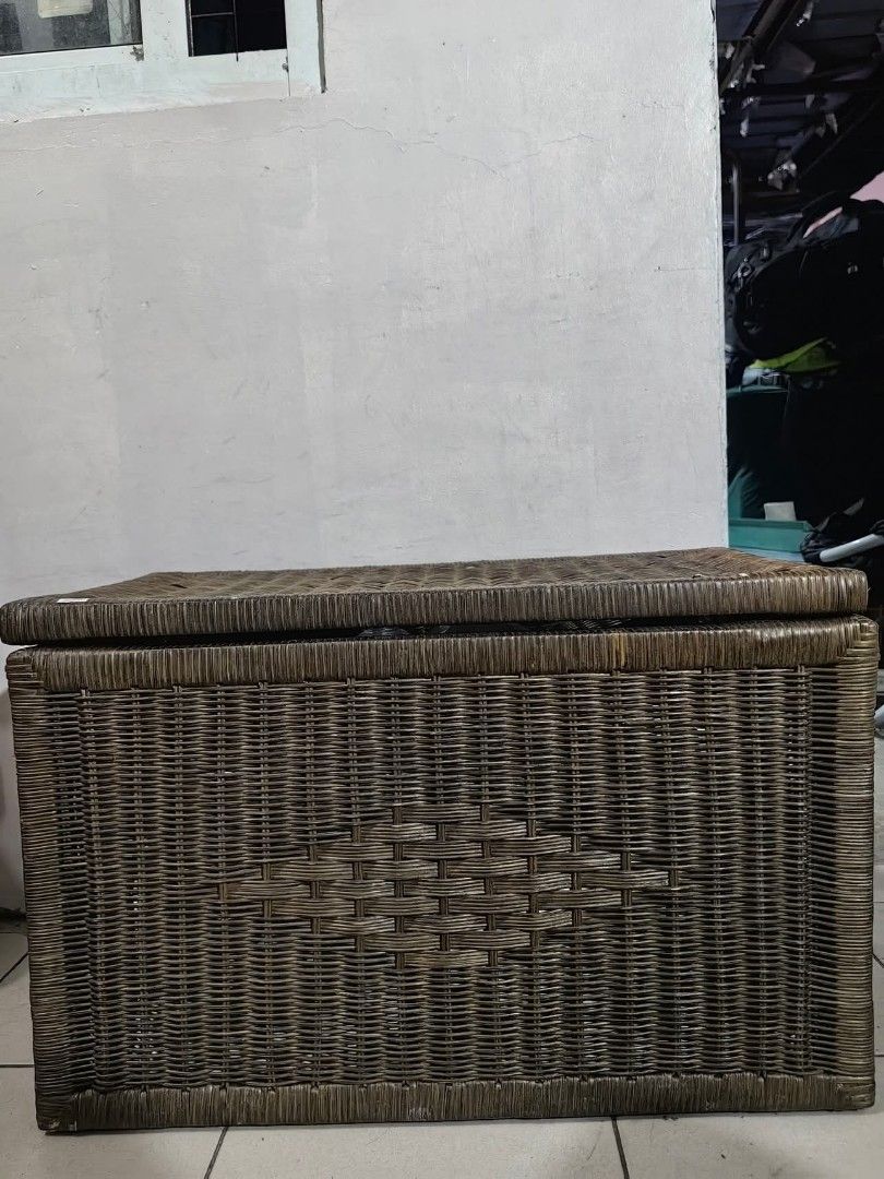 Big Rattan storage trunk (Category: Vintage Collectibles) located in Calamba. Submitted by princesspauliney. (Listing ID 1467530974, Image 2). Description: Calamba laguna Lalamove pick up Drop&go First to pay basis.