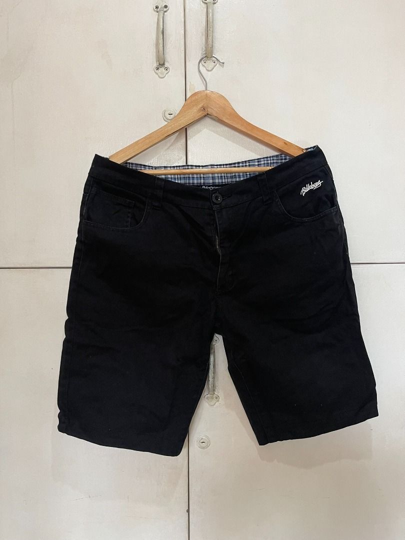 BILLABONG BLACK DENIM SHORTS (Category: Shorts) located in Manila. Submitted by ako.si.lemmor (Listing ID 1467420401, Image 1). Description: This item is authentic and personal used. Waistline: 33-36in Length: 18.5in Color rate: 8/10 Issue: Slight color fade Shipping at your own cost or pickup Mandaluyong..