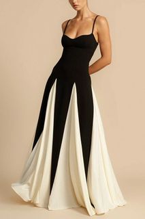 (Category: ) located in . Submitted by closetbychristina (Listing ID 1467425919, Image 1). Description: .