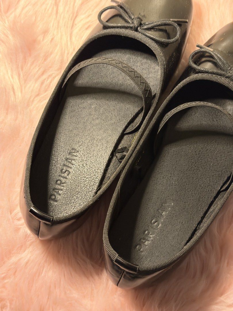black ballet flats with ribbon (Category: Flats & Sandals) located in Daraga. Submitted by littlemissdeclutter.wtme (Listing ID 1467578837, Image 3). Description: black ballet flats with dainty bow details from Parisian. - Rounded square toe - Delicate bow accents on the front with subtle pleated detailing at the toe Material: Leather-like finish with a matte appearance - size 6 - bela .