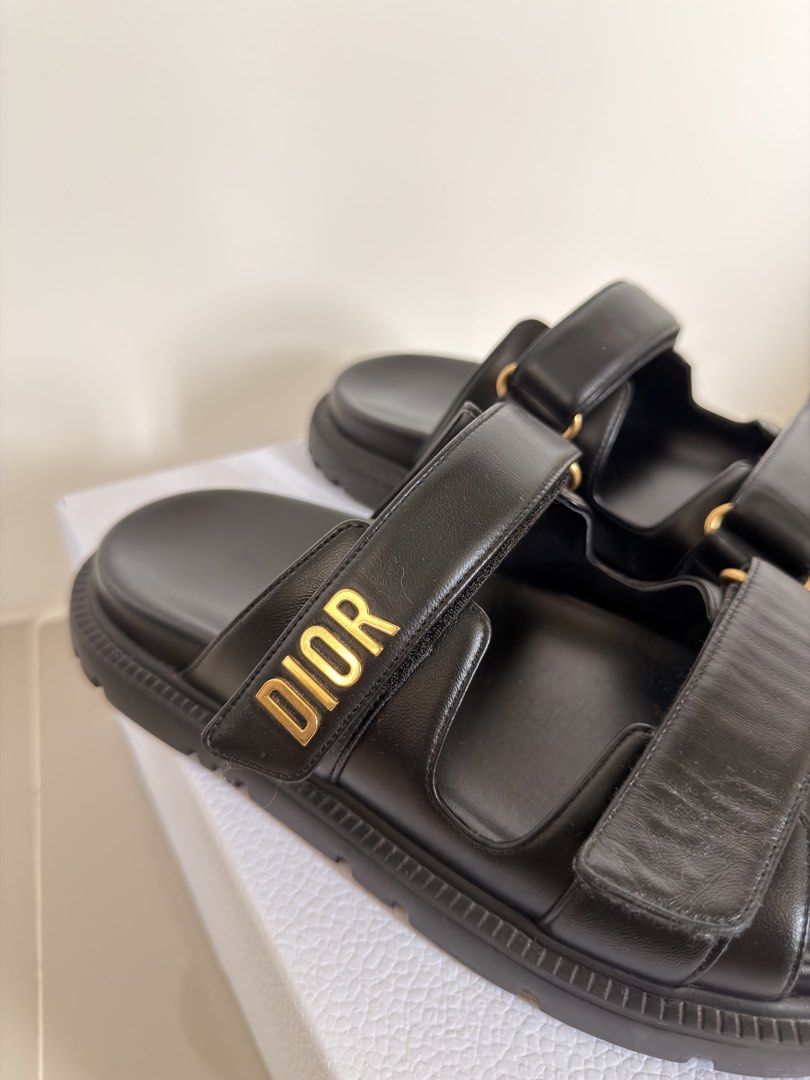 Black Dioract size 39 (Category: Sneakers & Footwear) located in Naga. Submitted by byjanini_ (Listing ID 1467397657, Image 2). Description: - Condition: Like new, bought recently and kept in storage - Inclusions: Original white box, branded ribbon, .