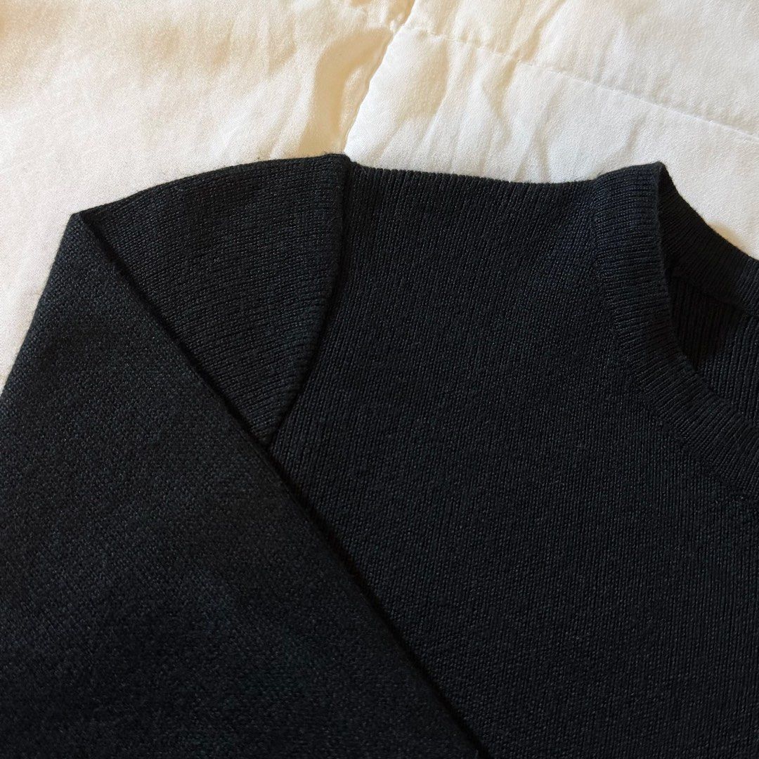 black rib knit button down cardigan (Category: Coats, Jackets and Outerwear) located in Makati City. Submitted by tunap0keb0wl (Listing ID 1467534580, Image 3). Description: rfs: need closet space - fits xs-s - soft lightweight ribbed knit material - button closure - slightly cropped - perfect for layering/coverage in warm weather!.