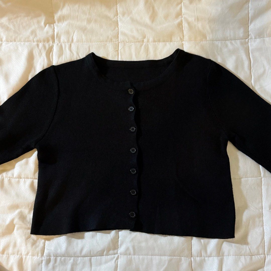 black rib knit button down cardigan (Category: Coats, Jackets and Outerwear) located in Makati City. Submitted by tunap0keb0wl (Listing ID 1467534580, Image 1). Description: rfs: need closet space - fits xs-s - soft lightweight ribbed knit material - button closure - slightly cropped - perfect for layering/coverage in warm weather!.