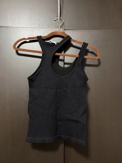 (Category: ) located in . Submitted by ml.closet (Listing ID 1467473992, Image 1). Description: .