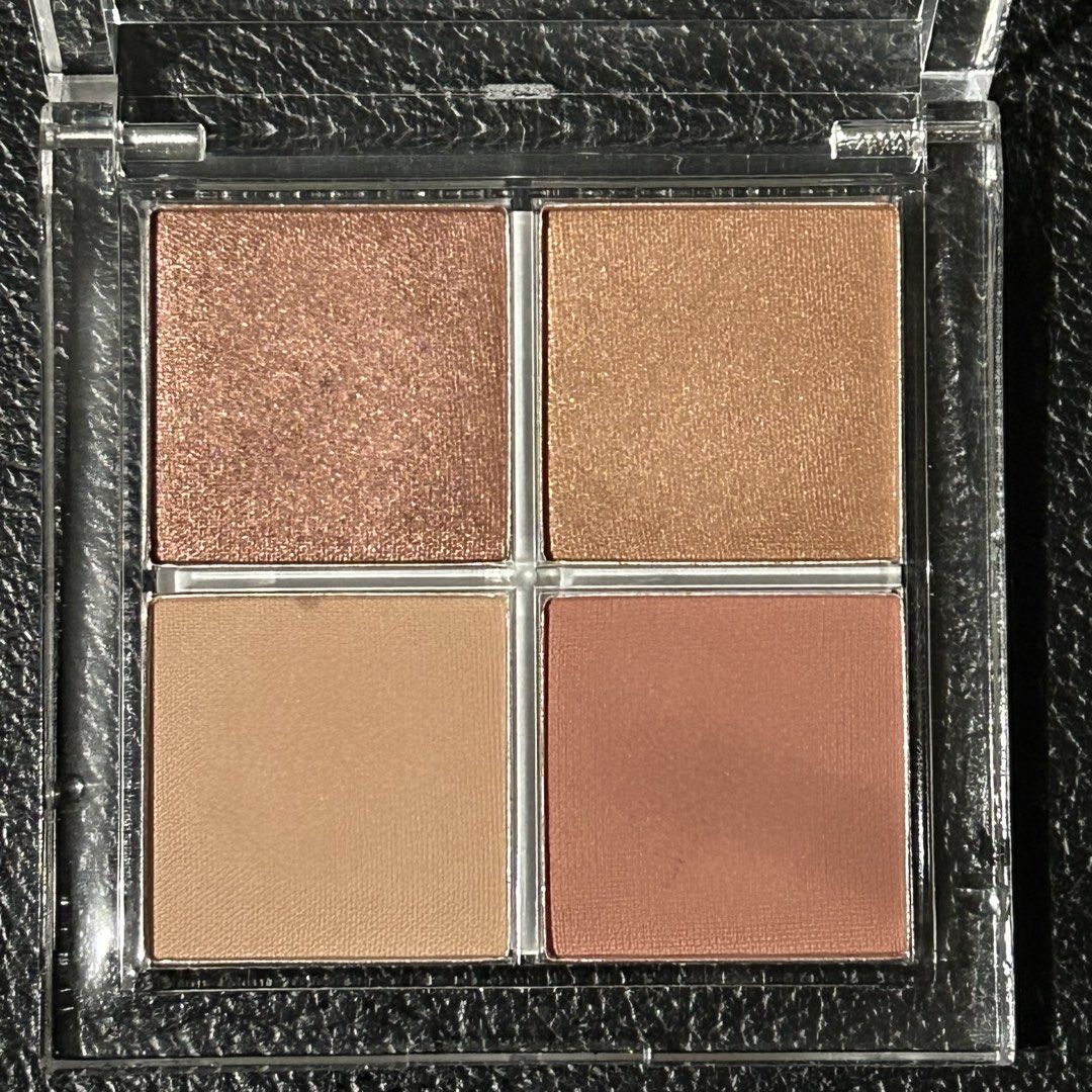 BLK Cosmetics NUDE Eyeshadow Palette (Category: Makeup) located in Manila. Submitted by carrotangel_ (Listing ID 1467481284, Image 3). Description: ❥ never used; only swatched ❥ mode of payment: GCash ❥ delivery fee to be shouldered by the buyer.