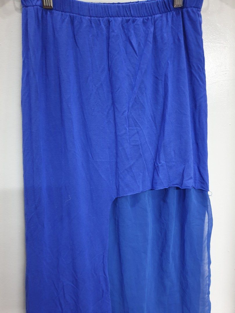 Blue asymmetrical skirt (Category: Skirts) located in Calamba. Submitted by mimabuy (Listing ID 1467410823, Image 2). Description: Size: 26”-30” length: 31”.