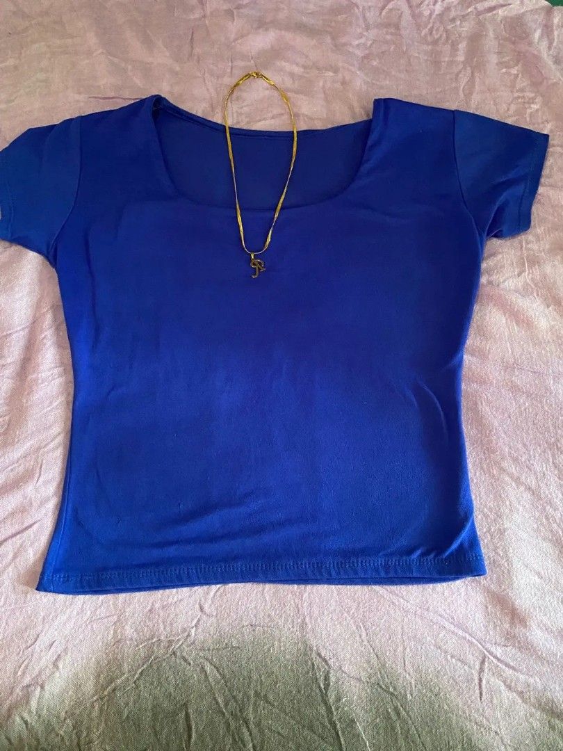 BLUE DOUBLE LINING SQUARE NECK TOP (Category: Blouses) located in Masbate. Submitted by gurly_trifth26 (Listing ID 1467468125, Image 1). Description: SIZE: MEDIUM🌺 PRICE: 55 LOCK 65🌺 MOP:GCASH🌺 MOD:J&T(BUYER SHOULDER'S SF)🌺 LOC: MASBATE,PLACER 🌺.