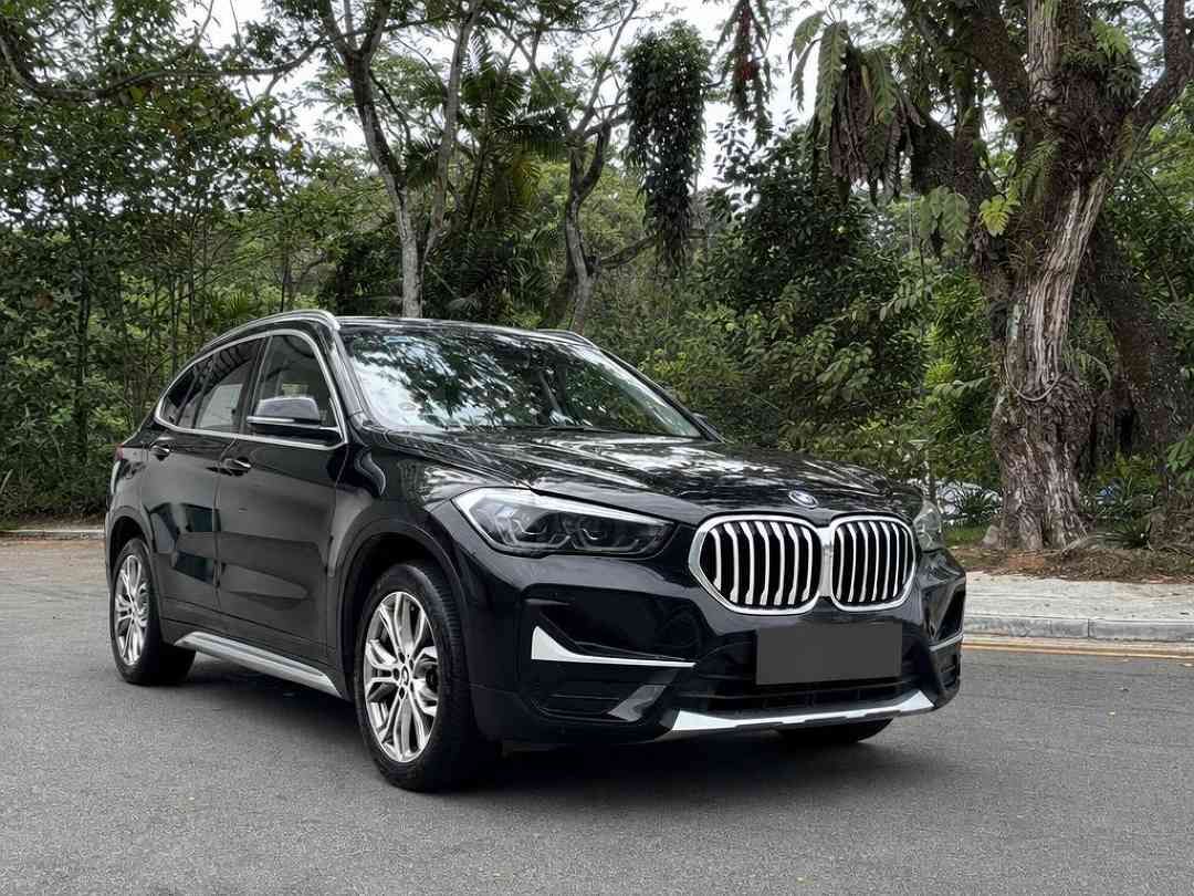 BMW X1 sDrive18i xLine (A) (Category: Used Cars) located in Singapore. Submitted by carousell_certified_partners (Listing ID 1464013830, Image 2). Description: 1 previous owner and very well maintained. A great choice for those looking for a reliable and well-kept car. Young professionals and famillies best of both worlds. Driveaway with our premium preowned multi point checks. Trade in welcome. Flexible and competitive financing options availabl