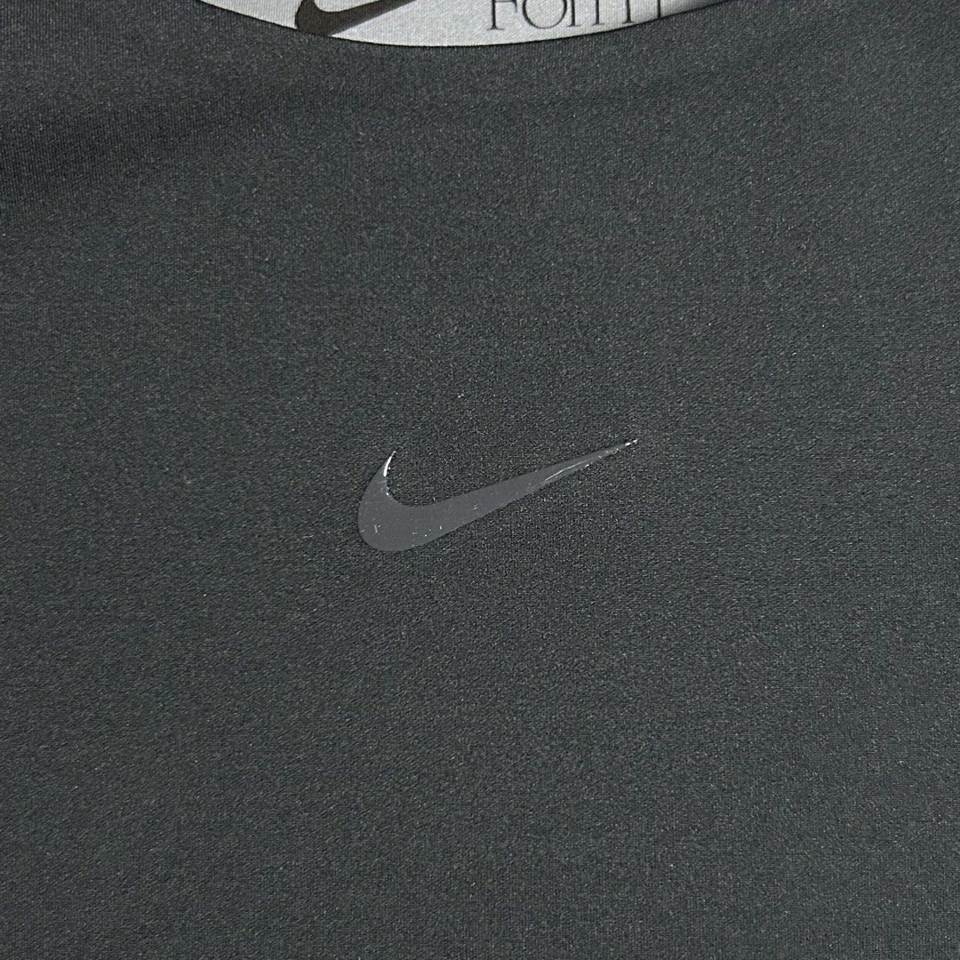BNWT Nike Form - Stealth Evaporation Traning Shirt (Category: Activewear) located in Tayabas. Submitted by streetdepartment (Listing ID 1467545809, Image 3). Description: BNWT Nike Form - Stealth Evaporation Traning Shirt As new condition Flaw/s: None Size: XXS Measurements (inches): Width: 12.5” Length: 19.2” Retail Price: $65 Dm to purchase! Note: Manage your expectations as you are dealing with secondhand items. Color may vary due to lighting.