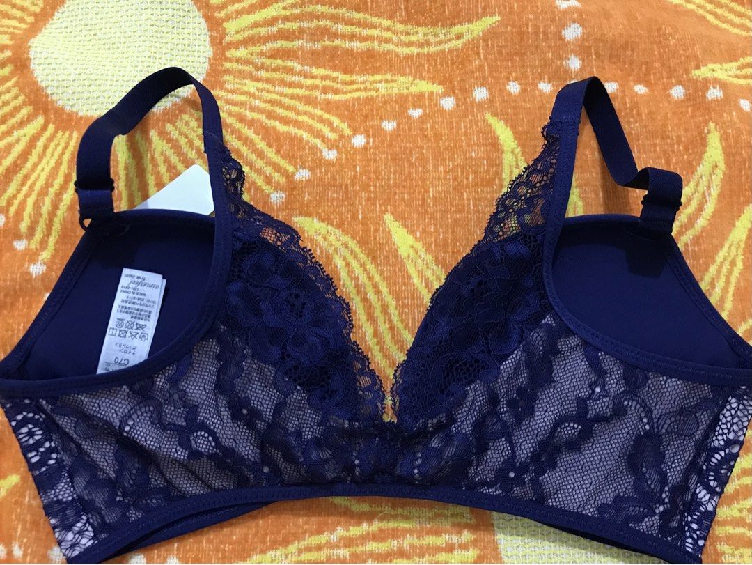 Bra:aimerfeel from Japan (Category: Undergarments & Loungewear) located in Manila. Submitted by freecat.21c0ee (Listing ID 1467536424, Image 2). Description: aimerfeel bra. I bought from Japan brand new. color blue. size C70..