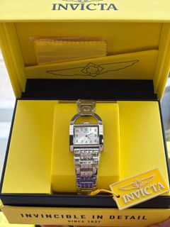 (Category: ) located in . Submitted by mjmbagsandwatches (Listing ID 1467416875, Image 1). Description: .