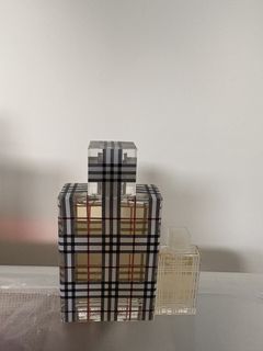 （分類：）位於 。 由 bellezaselected 提交（商品編號 1467387889，圖片 1）。簡介： 。